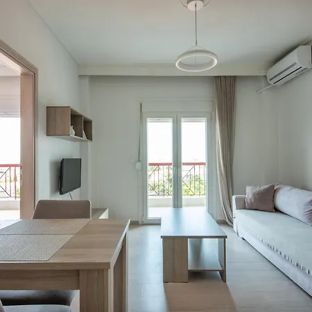 Minimalist Apartments W/ View Thessaloniki Exterior photo