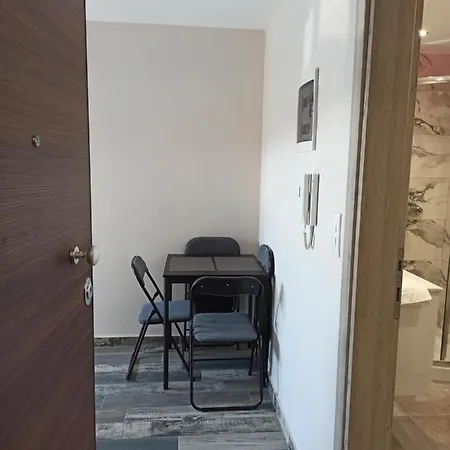 Minimalist Apartments W/ View Thessaloniki Exterior photo