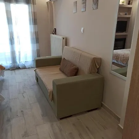 Minimalist Apartments W/ View Thessaloniki Exterior photo