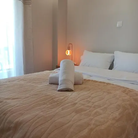 Minimalist Apartments W/ View Thessaloniki Exterior photo