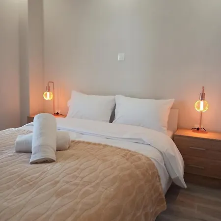 Minimalist Apartments W/ View Thessaloniki Exterior photo