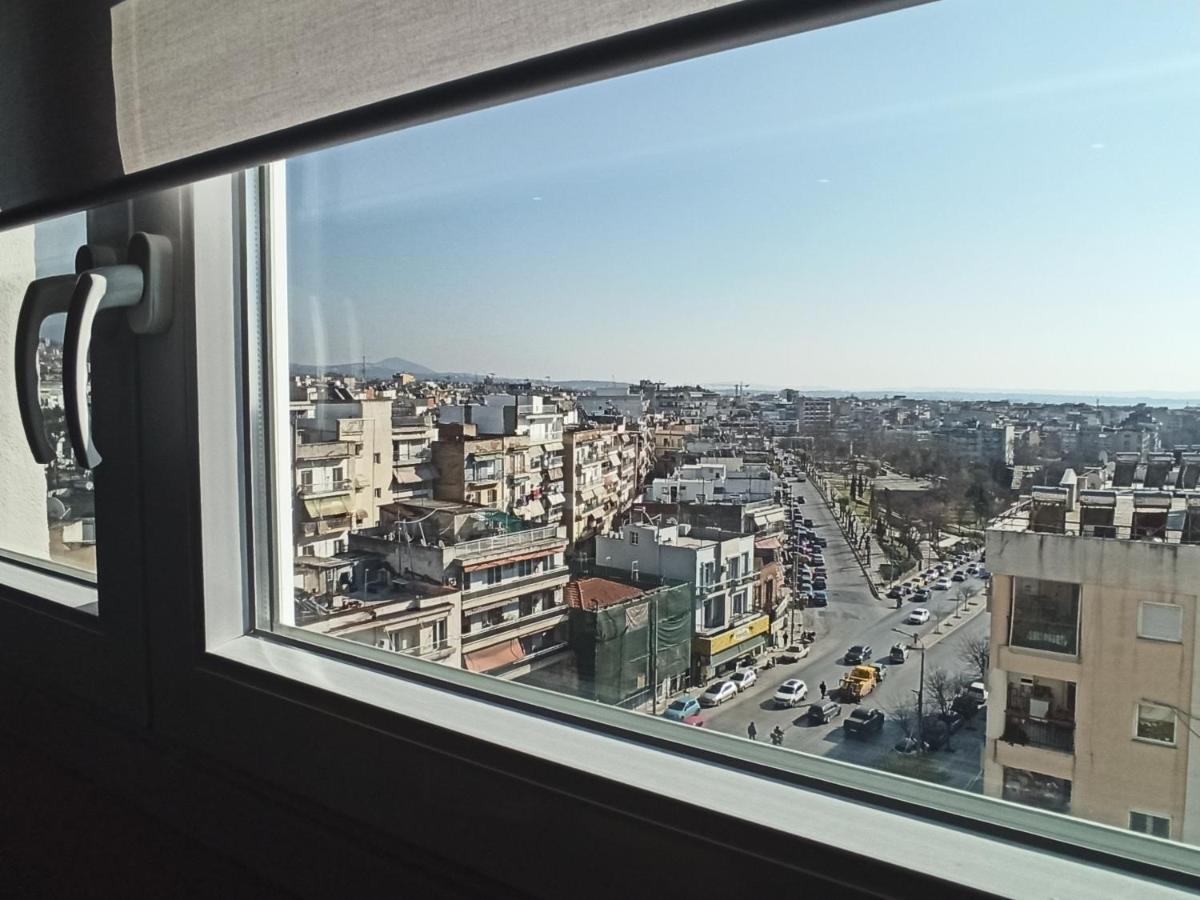 Minimalist W/ View Salonicco